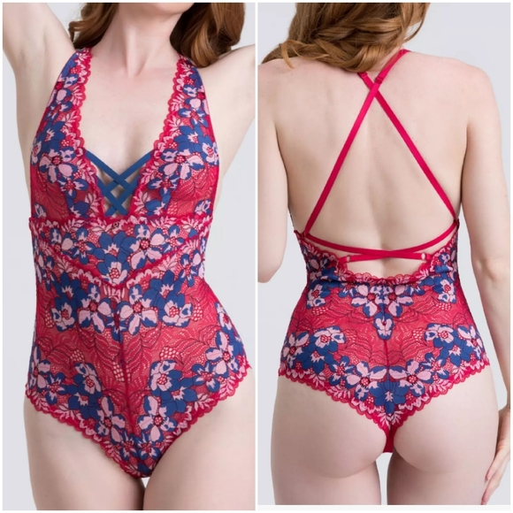 NEW Lovehoney Passion Flower Red Lace Teddy One Size 4-12 - Picture 1 of 6